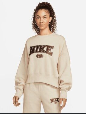 Nike Cropped Oversized Crewneck